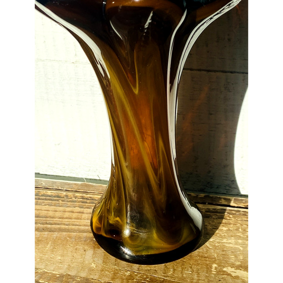 Vintage Mid Century Amber Slag Glass Vase 6.25" Tall - Picture 2 of 8